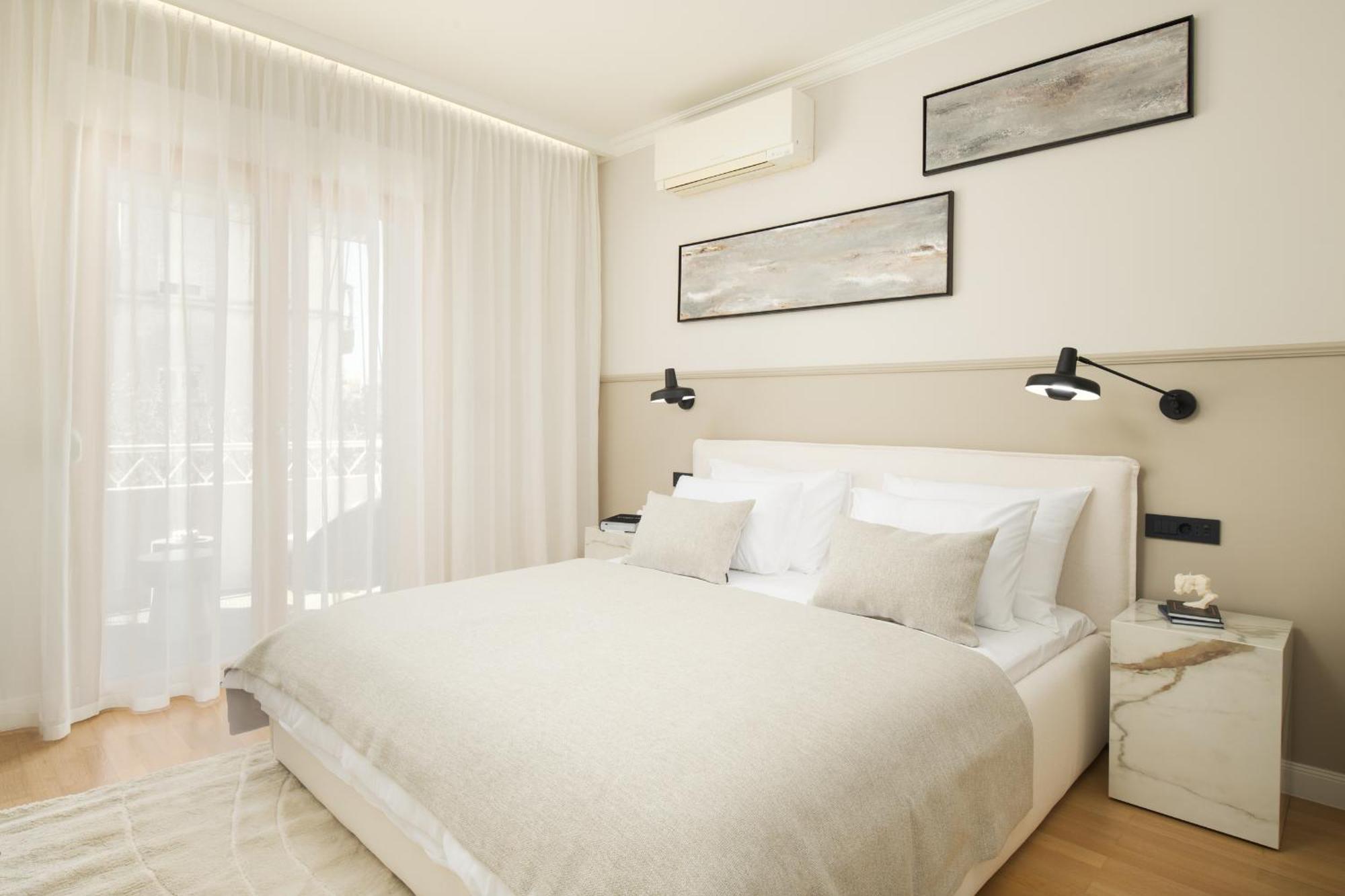 Luxury Bellux For 5, Old Town And Bacvice Sandy Appartement *